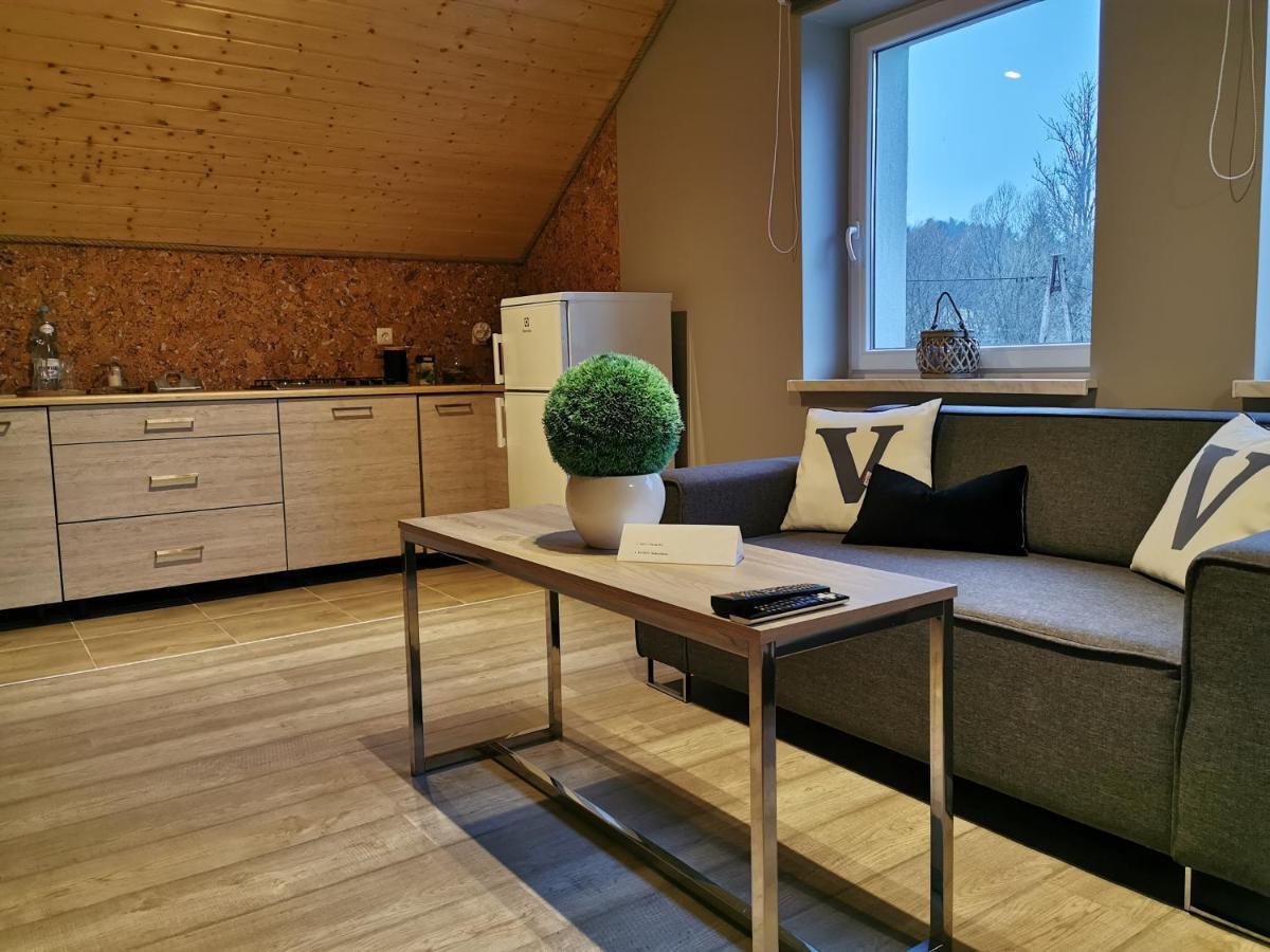 Osrodek Volfcamp Kwaszenina Lejlighed Arłamów Eksteriør billede